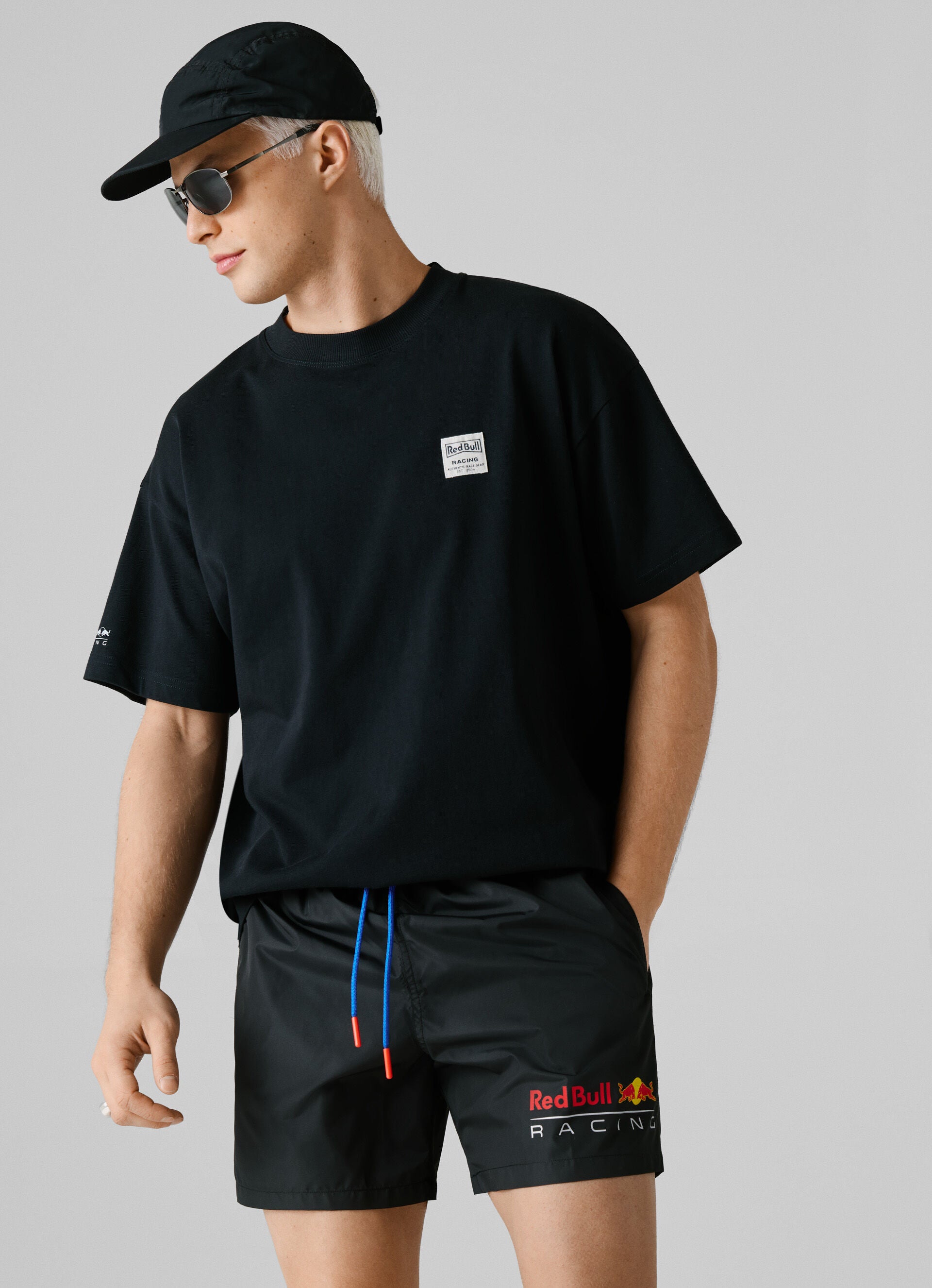 レッドブル レーシング PEPE JEANS プリンテッド ロゴ スイムショーツ