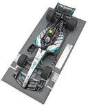 メルセデス AMG ペトロナス F1 チーム W17 キミ･アントネッリ 2026年 中国GP 優勝 ピットボード付 by ミニチャンプス 1/18スケール