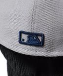 MLB  ニューヨーク·ヤンキース／ヘッドカバー  グレー × ネイビー フェアウェイウッド用