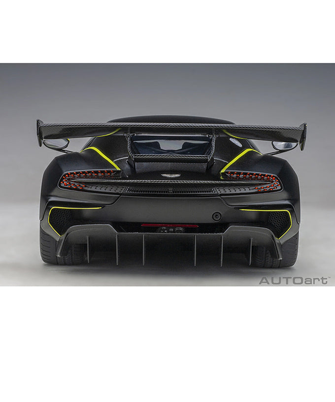 アストンマーティン ヴァルカン（マット・ブラック）by オートアート 1