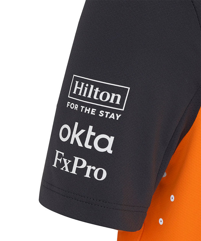 2025 マクラーレン F1 チーム ポロシャツ　サイズS マクラーレン F1 チーム ポロシャツ 2025 – EURO SPORTS ONLINE STORE