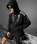 メルセデス AMG ペトロナス F1 チーム フーディー 2025 /アディダス ※海外サイズ