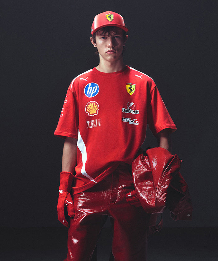 スクーデリア フェラーリ HP チーム ドライバー Tシャツ 2026 – EURO
