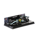 メルセデス AMG ペトロナス F1 チーム W17 キミ･アントネッリ 2026年 中国GP 優勝 ピットボード付 by ミニチャンプス 1/43スケール