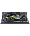 メルセデス AMG ペトロナス F1 チーム W17 キミ･アントネッリ 2026年 中国GP 優勝 ピットボード付 by ミニチャンプス 1/43スケール