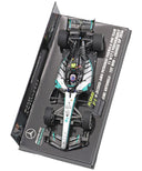 メルセデス AMG ペトロナス F1 チーム W17 キミ･アントネッリ 2026年 中国GP 優勝 ピットボード付 by ミニチャンプス 1/43スケール