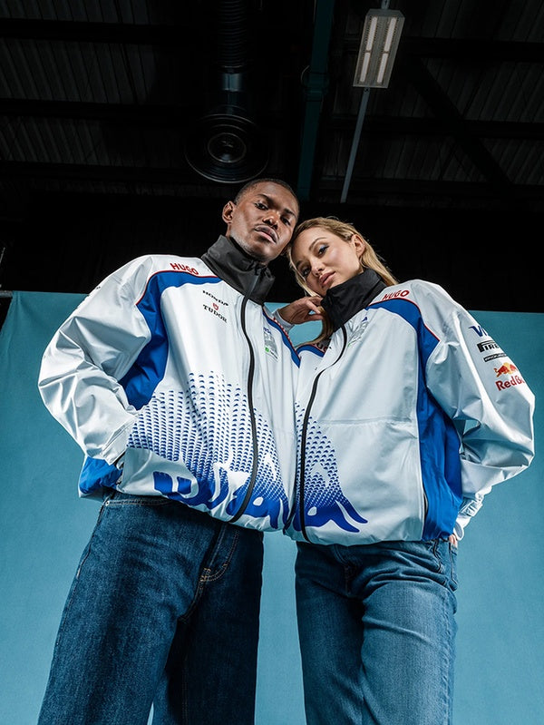 Visa Cash App Racing Bulls チーム レインジャケット WH – EURO