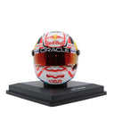 角田裕毅 2025年 日本GP レッドブル レーシング ヘルメット by スパーク 1/5スケール