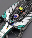 メルセデス AMG ペトロナス F1 チーム W17 キミ･アントネッリ 2026年 中国GP 優勝 ピットボード付 by ミニチャンプス 1/64スケール