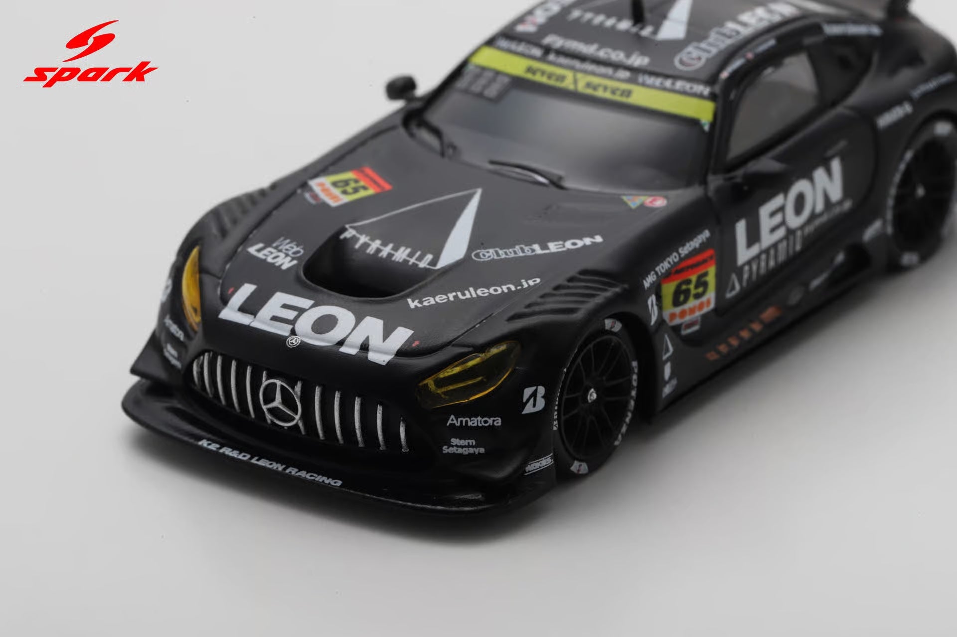 LEON PYRAMID AMG K2 R&D LEON RACING No.65 蒲生尚弥 / 菅波冬悟
