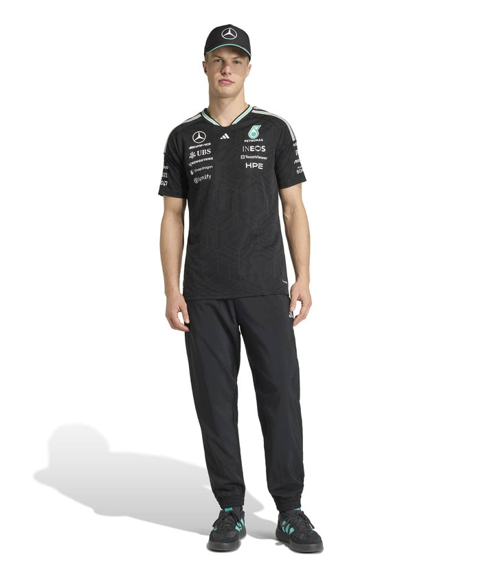 メルセデス AMG ペトロナス F1 チーム ドライバー Tシャツ BK