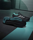 メルセデス AMG ペトロナス F1 チーム スーパーノヴァ ライズ3 シューズ