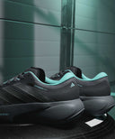 メルセデス AMG ペトロナス F1 チーム スーパーノヴァ ライズ3 シューズ