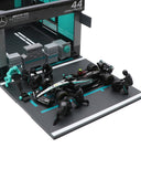 メルセデス AMG ペトロナス F1 W15 ルイス・ハミルトン ジオラマ ピットストップセット by ブラゴ 1/43スケール