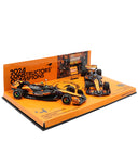 マクラーレン F1チーム MCL38 ランド・ノリス＆オスカー・ピアストリ 2024年 コンストラクターズチャンピオン セット by ミニチャンプス 1/43スケール