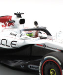 マックス・フェルスタッペン 別注  オラクル レッドブルレーシング ホンダ RB21 マックス・フェルスタッペン 2025年 日本GP 優勝 by ミニチャンプス 1/18スケール