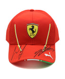 ルクレール＆サインツ 直筆サイン入り スクーデリア フェラーリ チーム キャップ 2024年 （レプリカモデル）