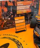 マクラーレン F1チーム MCL38 ランド・ノリス＆オスカー・ピアストリ 2024年 コンストラクターズチャンピオン セット by ミニチャンプス 1/43スケール