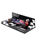 スクーデリア トロ・ロッソ STR7 マックス･フェルスタッペン 2014年9月14日 F1 ファーストテスト アドリア  by ミニチャンプス 1/43スケール