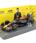 オラクル レッドブル レーシング  RB20 マックス･フェルスタッペン 2024年 ワールドチャンピオン ラスベガスGP (ドライバーフィギュア付属) by ブラゴ 1/24スケール