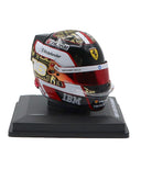 シャルル･ルクレール 2025年 アブダビGP フェラーリ ヘルメット by ルックスマート 1/5スケール