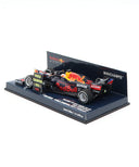 レッドブル レーシング ホンダ RB16B マックス・フェルスタッペン 2021年 ワールドチャンピオン アブダビGP by ミニチャンプス 1/43スケール 【海外並行品】