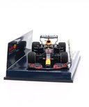 レッドブル レーシング ホンダ RB16B マックス・フェルスタッペン 2021年 ワールドチャンピオン アブダビGP by ミニチャンプス 1/43スケール 【海外並行品】