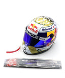 マックス・フェルスタッペン 別注 2025年 ブラジルGP オラクル レッドブルレーシング ヘルメット by シューベルト 1/2スケール