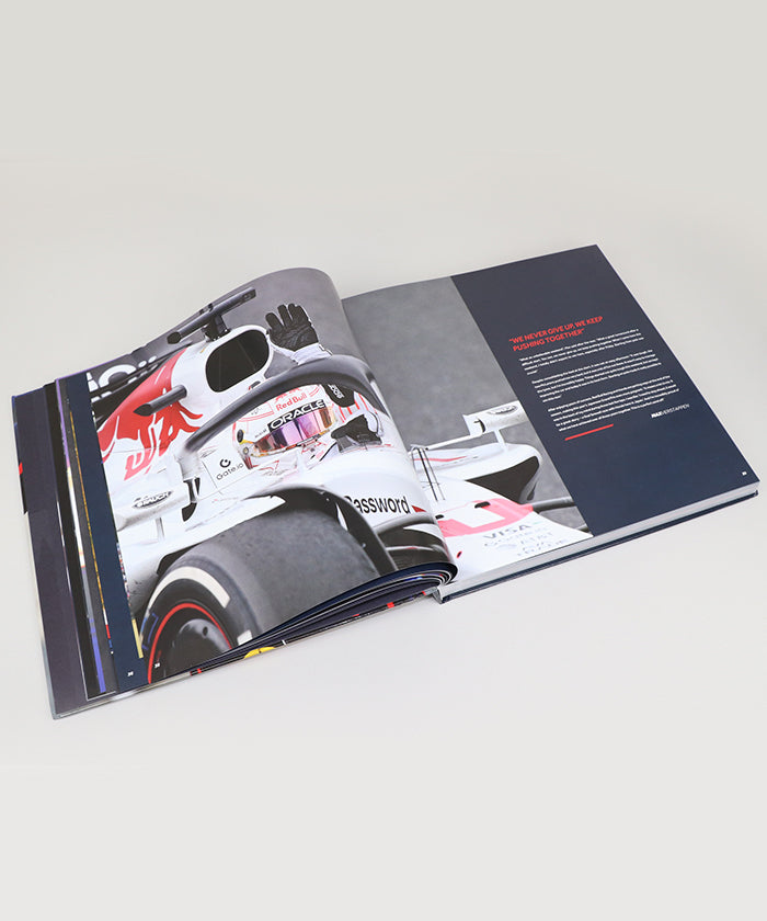 マックス・フェルスタッペン 2025年 Formula1 イヤーブック (洋書