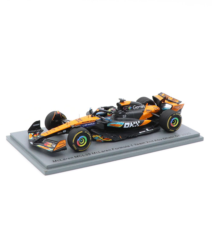 マクラーレン F1 チーム MCL39 オスカー・ピアストリ 2025年 アブダビ