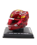 カルロス･サインツ 2024年 アブダビGP フェラーリ ヘルメット by ルックスマート 1/5スケール