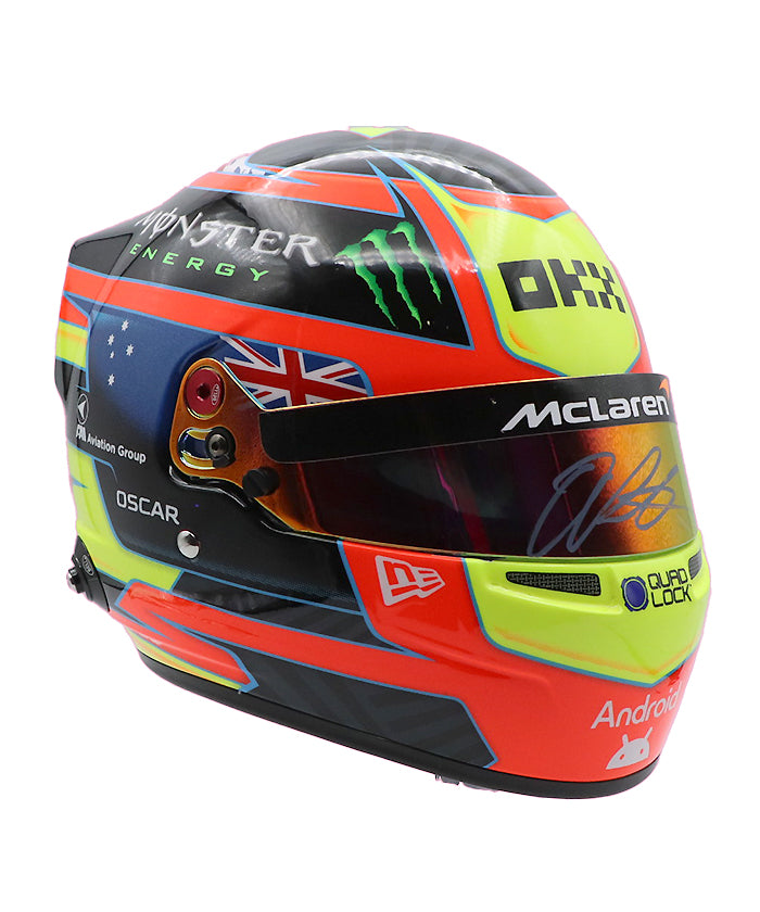 オスカー・ピアストリ 直筆サイン入り 2025年 マクラーレン ヘルメット