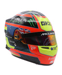 オスカー・ピアストリ 直筆サイン入り 2025年 マクラーレン ヘルメット by BELL 1/2スケール