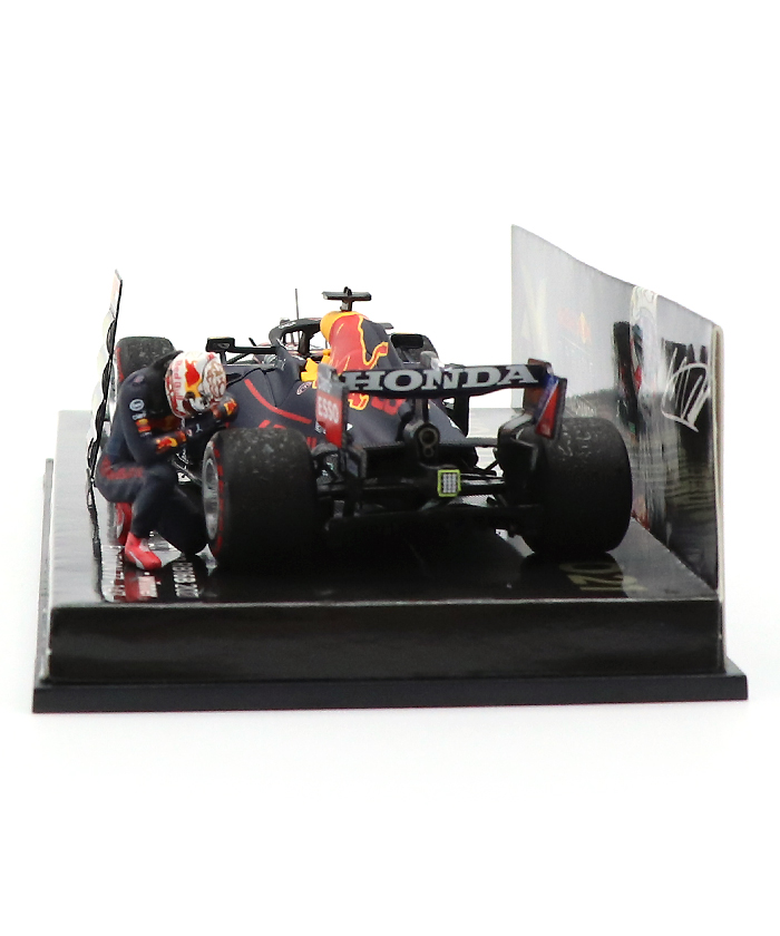 Begin掲載 ミニチャンプス1/43 レッドブル RB12フェルスタッペン