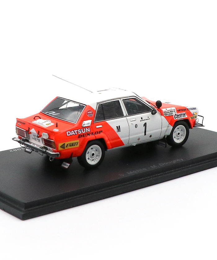 1/43スパーク ダットサンバイオレットGT 1982 サファリ ウイナー