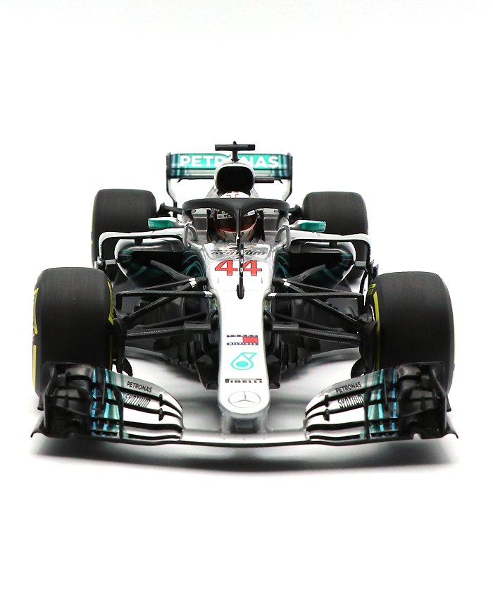 先着予約★★1/18 F1 ミニチャンプス メルセデス AMG ペトロナス #44 ルイス・ハミルトン 日本GP優勝 Petronas Mercedes Hamilton W06 2015★★ レーシングカー