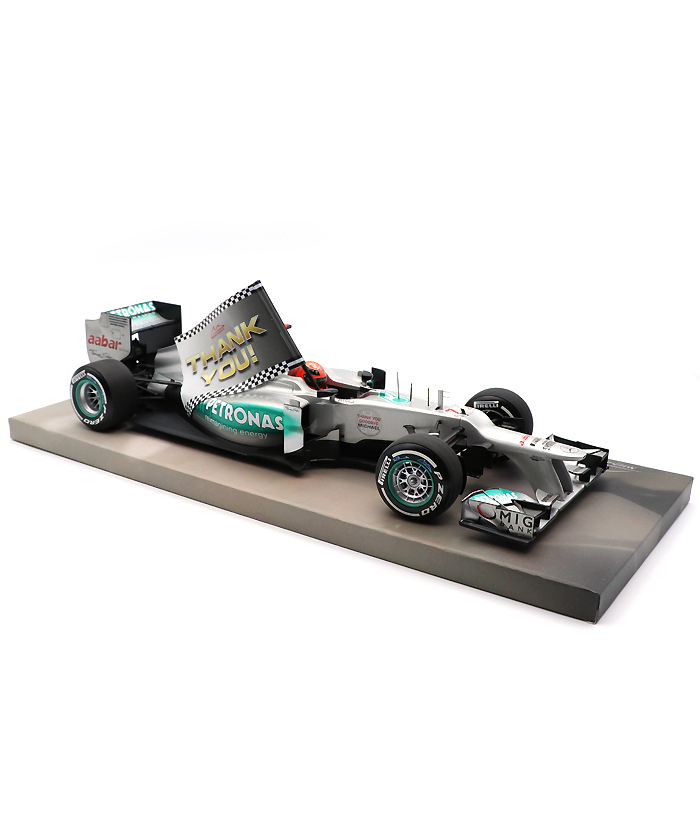 ミニチャンプス 1/18 メルセデス F1 W02 ミハエル・シューマッハ