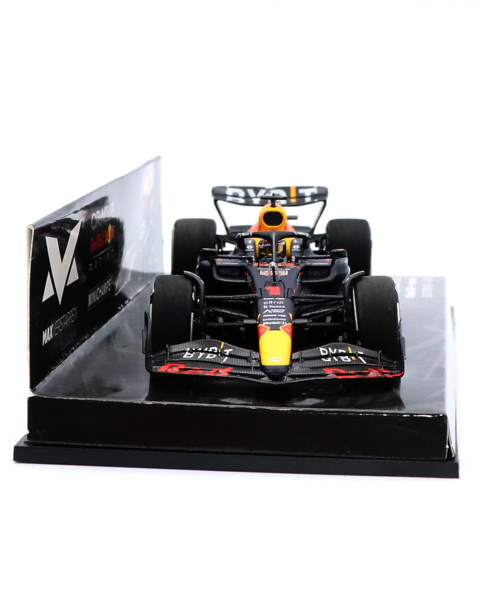 新作人気モデル ミニチャンプス1/43 レッドブル RB12フェルスタッペン