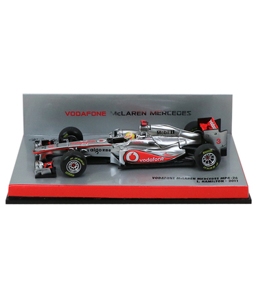 【海外並行品】マクラーレンチーム別注 ミニチャンプス 1/43スケール ボーダフォン マクラーレン メルセデス MP4-26 ルイス・ハミルトン　2011年