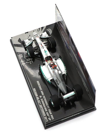 【海外並行品】シューマッハー別注 ミニチャンプス 1/43スケール メルセデス AMG ペトロナス W03 ミハエル・シューマッハー F1参戦300戦記念GP 2012年ベルギーGP