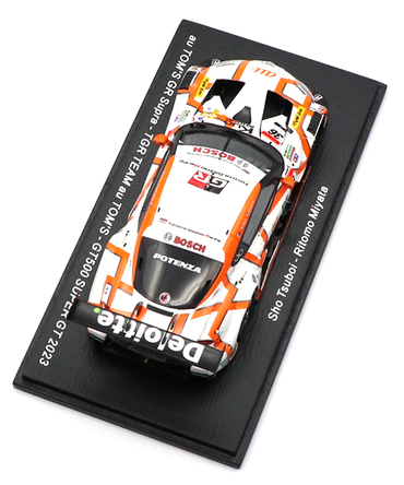 スパーク 1/43スケール au トムス GR スープラ TGR TEAM au TOMS NO.36 坪井翔 / 宮田莉朋 GT500 スーパーGT 2023年