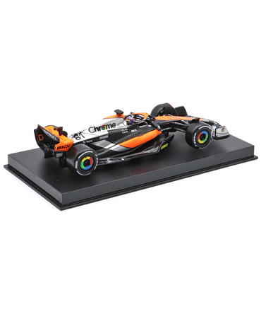 ブラゴ 1/43スケール マクラーレン MCL60 オスカー・ピアストリ 2023年 イギリスGP（ドライバー付属）/23f1m