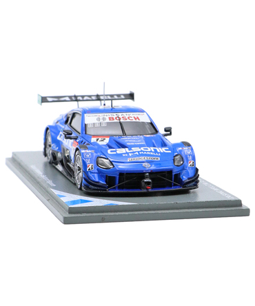 スパーク 1/43スケール カルソニック インパル Z TEAM IMPUL NO.12 平峰一貴 / ベルトラン・バゲット 2022年 スーパーGT GT500 チャンピオン with ボード