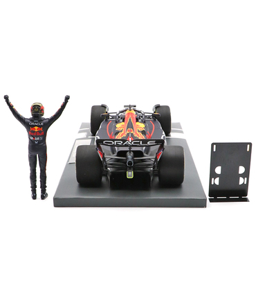 フェルスタッペン別注 ミニチャンプス 1/18スケール オラクル レッドブル レーシング ホンダ RB19 マックス・フェルスタッペン 2023年 カタールGP 優勝 ワールドチャンピオン フィギュア＆ピットボード付き/ARB/23f1m