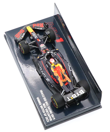 ミニチャンプス 1/43スケール オラクル レッドブル レーシング ホンダ RB19 マックス・フェルスタッペン 2023年 イギリスGP 優勝 /ARB/23f1m