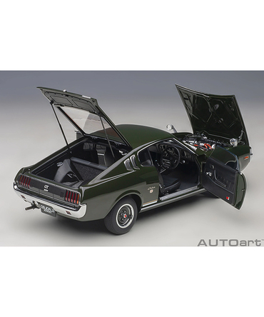 【30%オフセール】オートアート 1/18スケール トヨタ セリカ リフトバック 2000GT （RA25） 1973 （モスグリーン）/msl