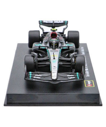 ブラゴ 1/43スケール メルセデス AMG ペトロナス F1 W15 E パフォーマンス ルイス・ハミルトン 2024年（ドライバー付属） /24f1m