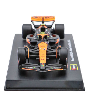 ブラゴ 1/43スケール マクラーレン F1 チーム MCL38 ランド･ノリス 2024年（ドライバー付属）/24f1m