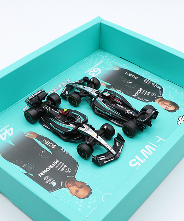 ブラゴ 1/43スケール メルセデス AMG ペトロナス F1 W15 E パフォーマンス #44 ハミルトン #63 ラッセル 2台セット  /24f1m