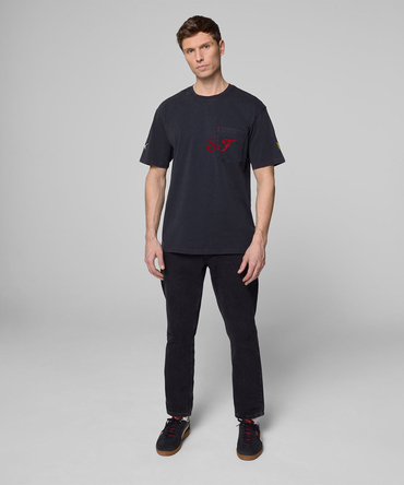 PUMA フェラーリ グラフィック Tシャツ 2025 ブラック /FN-W